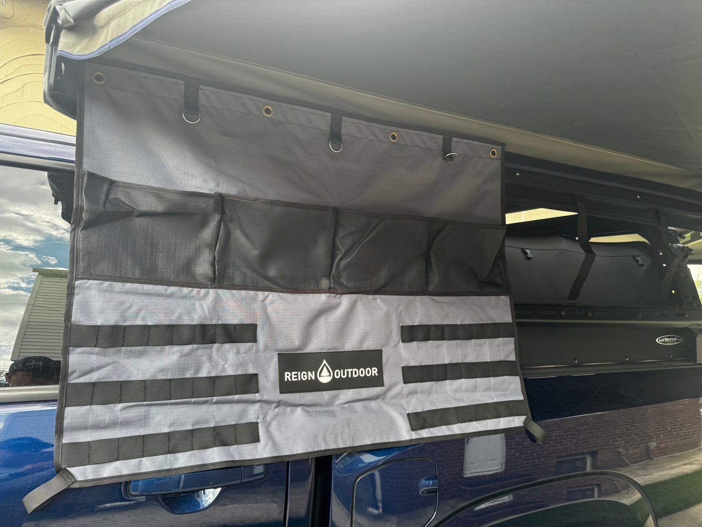 Cliffhanger Awning Organizer