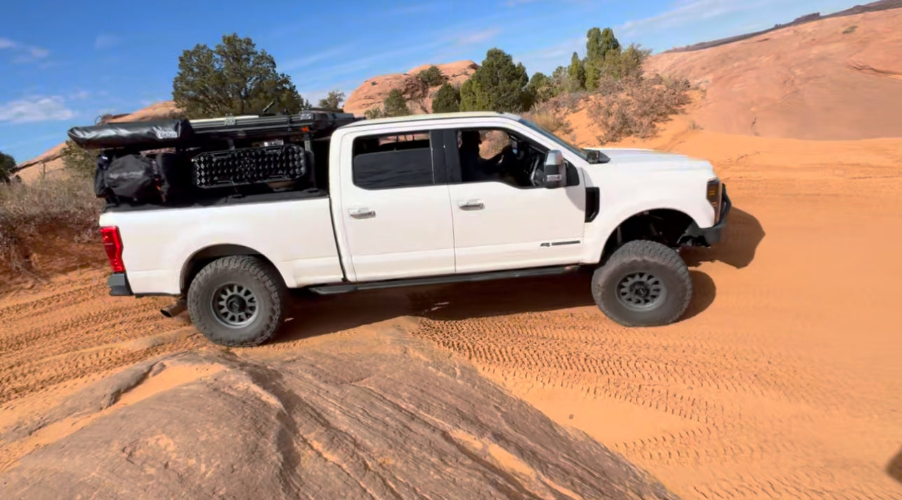 Reign Outdoor Off-Suite Privacy Tent