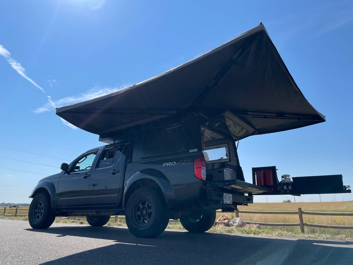 Reign 270 FR+ Awning